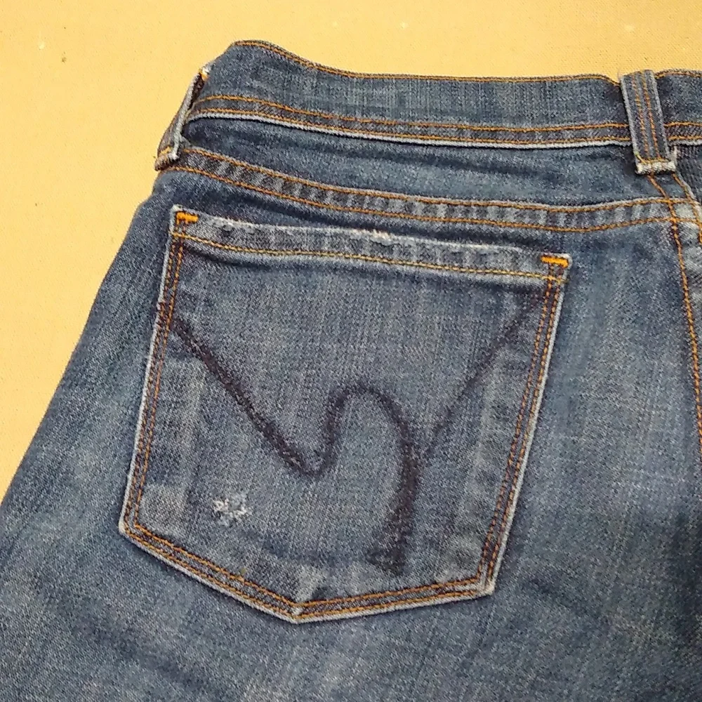 Citizens of Humanity – CoH – Dk Blue - 26 - Ingrid - Low Waist Flare - Picture 4 of 13